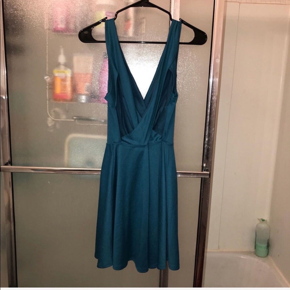 Blue crossed back - Picture 7 of 8